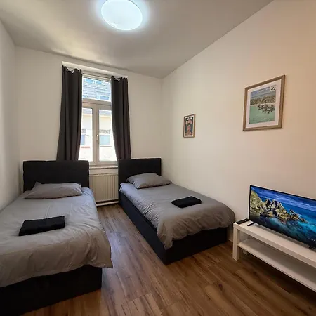 Frankfurt Messe 6 Betten 프랑크푸르트